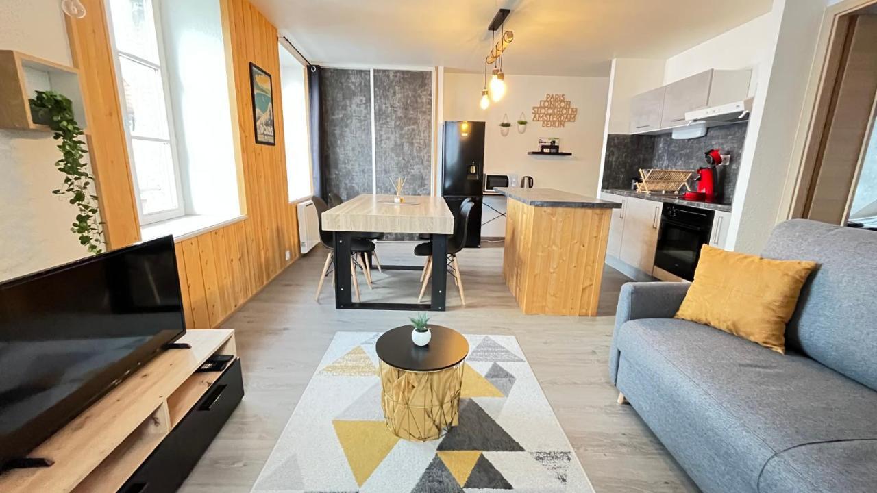 Le Coeur De Pontarlier Apartment Exterior foto